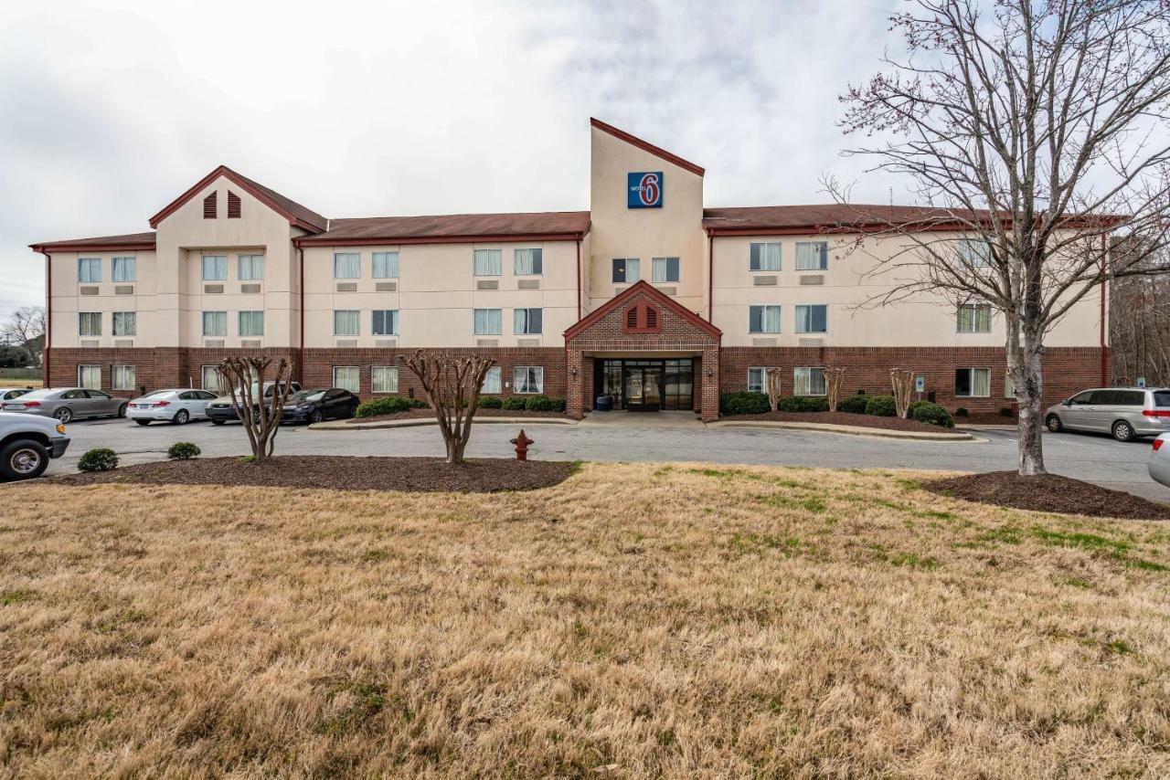 Motel 6-Rocky Mount, Nc Eksteriør billede