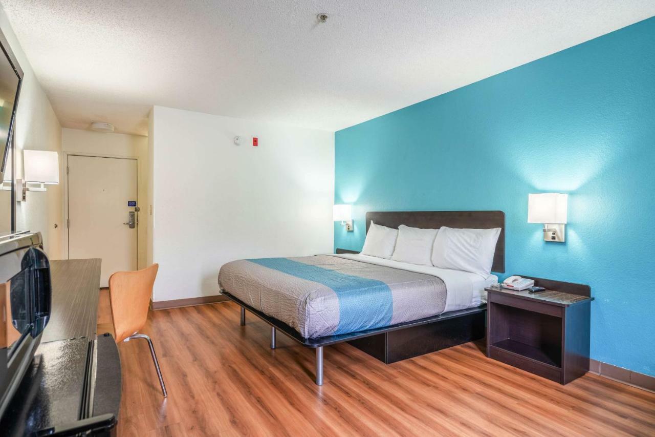 Motel 6-Rocky Mount, Nc Eksteriør billede